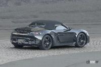 ポルシェ 718ボクスター 次世代型 EV プロトタイプ スパイショット。リヤビュー