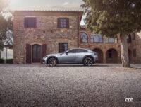 フェラーリ プロサングエのサイドビュー