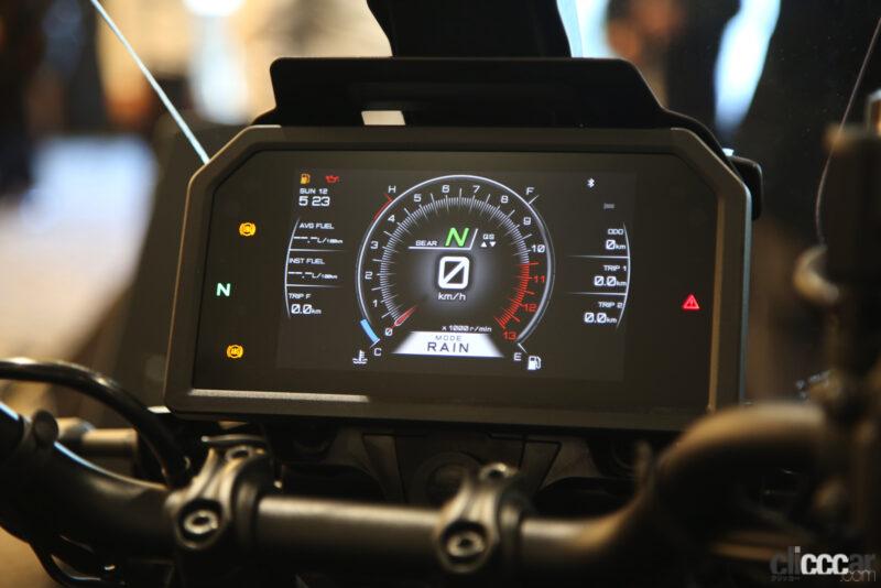 「ヤマハが新型「トレーサー9GT+」に搭載した世界初のレーダー連携ブレーキとは？ 開発者に聞いてみた」の10枚目の画像