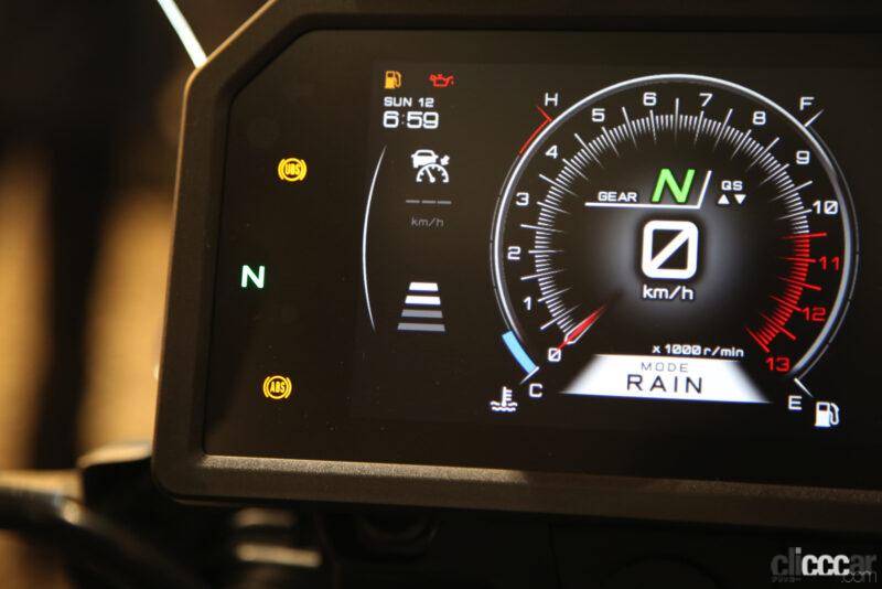 「ヤマハが新型「トレーサー9GT+」に搭載した世界初のレーダー連携ブレーキとは？ 開発者に聞いてみた」の13枚目の画像
