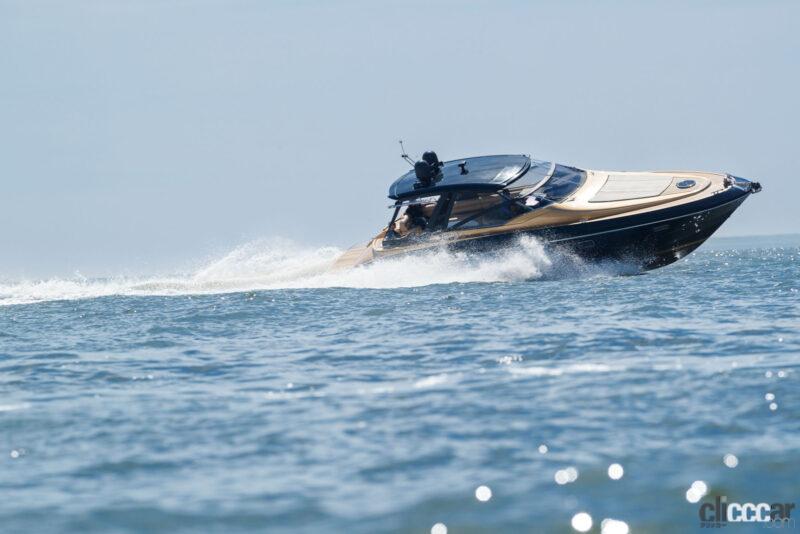 「波しぶきさえ美しい、「サルニコの造船所」が生んだイタリア製スポーツボート【SARNICO Spider 46 GTS試乗インプレッション】」の4枚目の画像