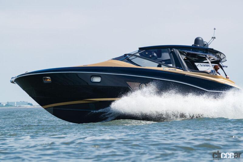 「波しぶきさえ美しい、「サルニコの造船所」が生んだイタリア製スポーツボート【SARNICO Spider 46 GTS試乗インプレッション】」の2枚目の画像