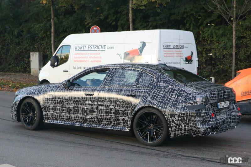 「BMW・M5の最新プロトタイプをキャッチ。カーブドディスプレイを搭載」の10枚目の画像