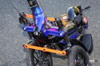 トリタウンのLMW機構右コーナリング状態