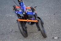 トリタウンのLMW機構右コーナリング状態