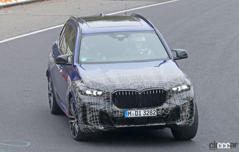 「BMW「X5」改良型、高性能モデル「Mパフォーマンス」のデザインをキャッチ」の2枚目の画像