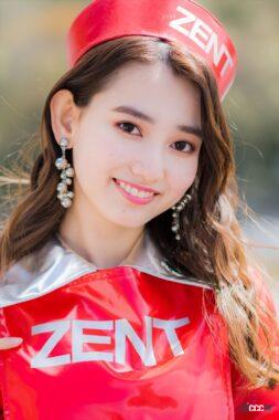 黒木 麗奈(くろき れな)