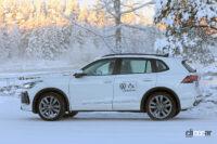 ホワイトボディは雪で隠せる？ VWティグアン次期型、デザイン鮮明に - VW Tiguan white 9