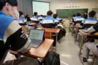 パソコンも支給されて授業に生かされる