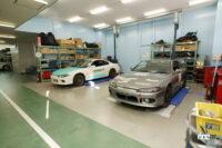 マスターメカニック科ではスポーツカーの整備も