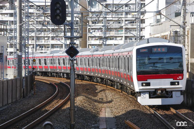 「日産GT-R（R35）とN700系新幹線は同じ歳！2007年にデビューした電車たち【東京オートサロン2023】」の8枚目の画像