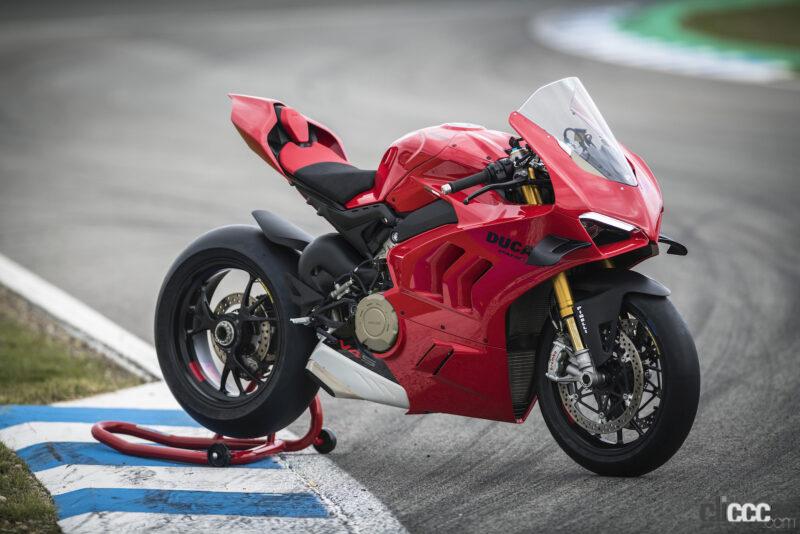 「未来の市販スポーツバイク？イタリアのドゥカティが電動バイクの世界最高峰レースMotoE用マシン「V21L」を公開」の8枚目の画像