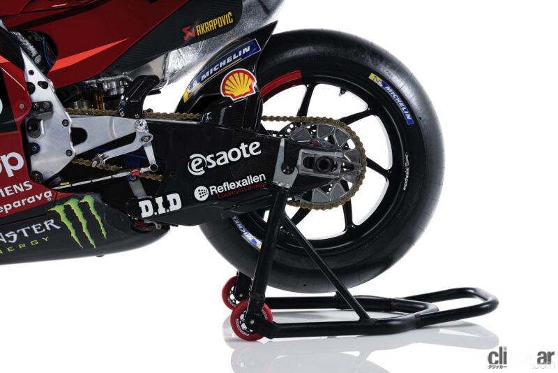 「360km/h超えのモンスター、イタリアのドゥカティが2輪最高峰レース「MotoGP」ワークスマシンの2023年型を公開」の12枚目の画像
