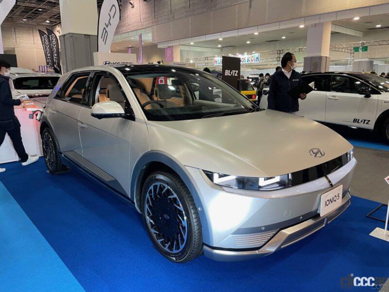 「要注目は「EVゾーン」。BMW、VW、BYD、日産など国内外の最新電気自動車が大集合【大阪オートメッセ2023】」の3枚目の画像