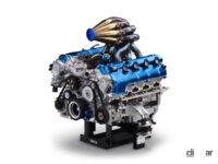 ヤマハが開発した4輪車用の水素エンジン。90度V型5.0L・DOHC 32バルブの高性能エンジンがベース