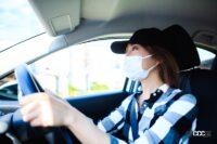 「くしゃみ」が事故の原因にも。クルマでの正しい花粉症対策法は「花粉を入れない、入ったら除去」 - driver