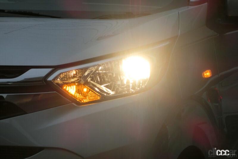 「LEDでなく安いハロゲンが良い！　オートハイビームも使いやすかったeKワゴンのライト性能レポート【新車リアル試乗7-6 三菱eKワゴン 夜間走行／ライト編】」の21枚目の画像
