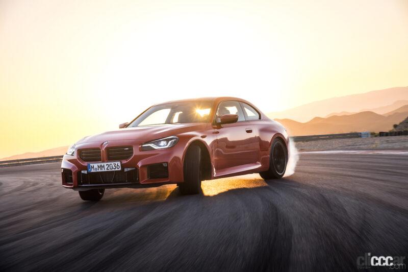 「2代目「BMW M2」登場。パワフルなエンジンと軽量化技術による本格的なコンパクトスポーツモデルに昇華」の1枚目の画像