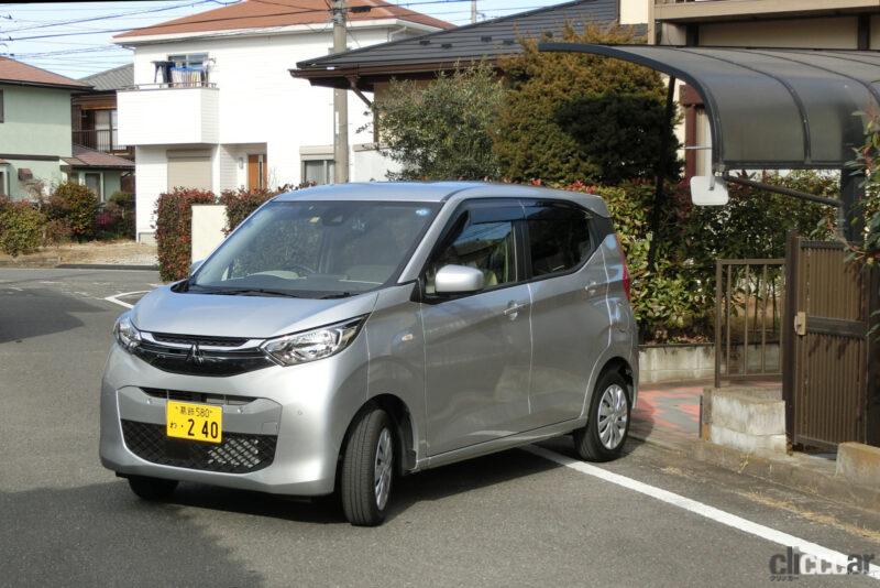 「eKワゴンの意外と見やすい、デジタルルームミラーのアラウンドモニターで車庫入れ性能を試す【新車リアル試乗7-7 三菱eKワゴン 車庫入れ編】」の29枚目の画像