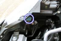 センタートレイに伝統の車検証入れ、eKワゴンの収納、ポケットを全紹介【新車リアル試乗7-10 三菱eKワゴン ユーティリティ後編・ストレージ編】 - barometer of maintenance 2-2 small bulb change we