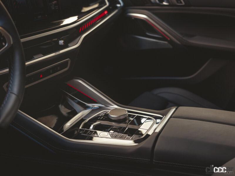 「M系モデルのみのBMW「X6」が一部改良。スタイリッシュな内外装に変身」の3枚目の画像