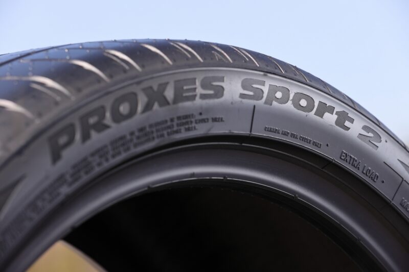 「トーヨータイヤ「PROXES Sport 2」の井出有治評価は「ジワ～ッとたわんで面でグリップする、スタンダードなスポーツ系」」の14枚目の画像