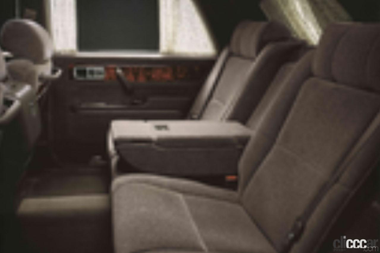 英国 最高級車カタログ 2点 英国 最高級車カタログ 2点 シトロエン ZX 歴代モデル•グレード