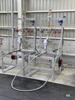 水素受け入れ施設のバルブと配管