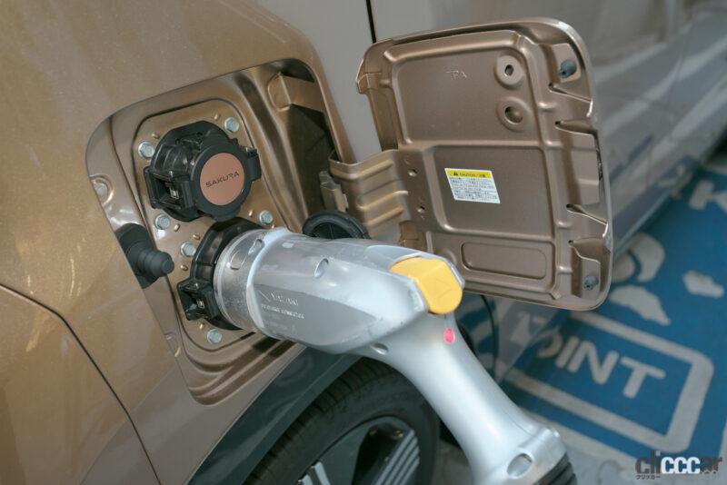 「電気自動車ユーザーに朗報！新東名2つのSAに150kW級充電器が設置され、充電渋滞がちょっと解消」の1枚目の画像