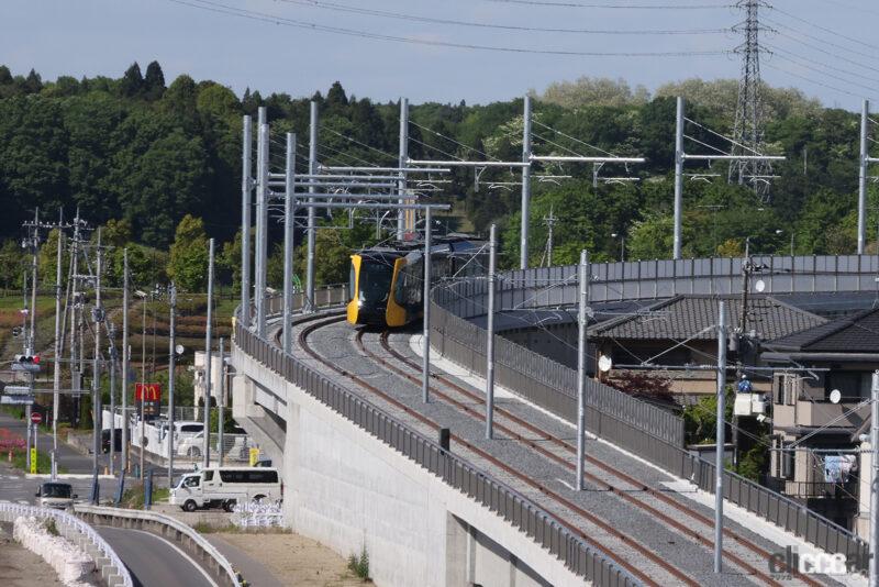 「「HONDA」への通勤にも便利！　日本最新の路面電車「宇都宮ライトレール」が試運転を開始」の5枚目の画像