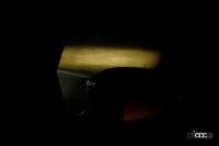 「夜にマツダ「CX-60」のアダプティブ・LED・ヘッドライト「ALH」を試してみた【新車リアル試乗 8-7　マツダCX-60 i-ACTIVSENSE・ALH実践編】」の27枚目の画像ギャラリーへのリンク