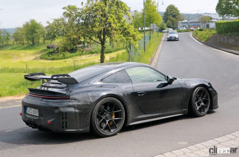 「992型 ポルシェ「911 GT3」改良版、パワーはRSに肉薄!?」の3枚目の画像