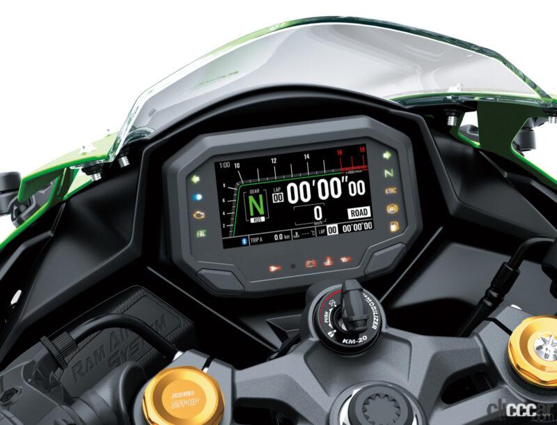 「カワサキの4気筒400ccスポーツバイク「ZX-4R」シリーズは112万2000円から【バイクのコラム】」の5枚目の画像
