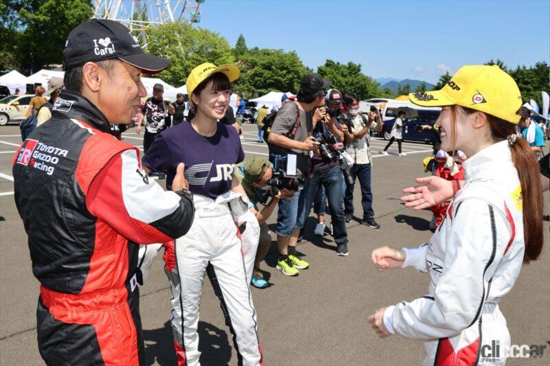 「週末レースクイーンの赤城ありさがラリードライバーデビュー。コ・ドライバーは梅本まどかさん！」の7枚目の画像