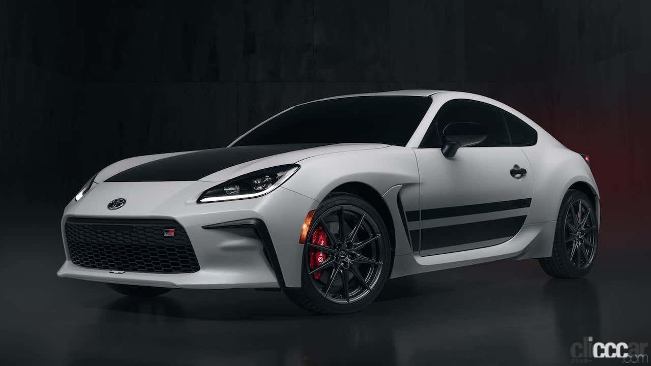 頭文字Dスプリンタートレノ仕様の「86」＆ド派手オレンジ「スープラ