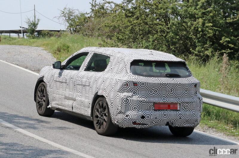 「日産「アリア」のフランスバージョン？　ルノーのミニバン「セニック」次期型はSUVに」の9枚目の画像