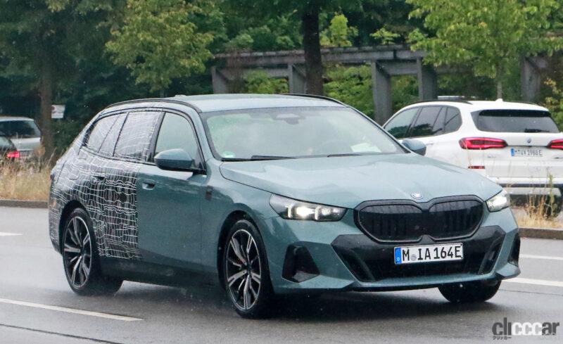 「BMWの電動5シリーズにもワゴン導入。『i5ツーリング』がフロントデザインを完全キャッチ」の3枚目の画像