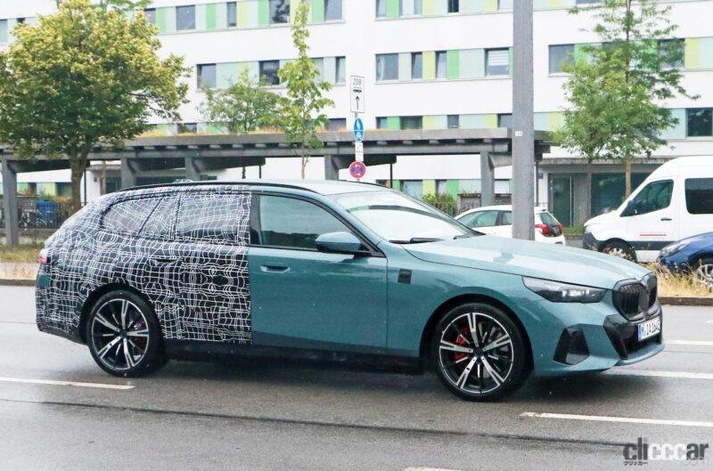 「BMWの電動5シリーズにもワゴン導入。『i5ツーリング』がフロントデザインを完全キャッチ」の7枚目の画像