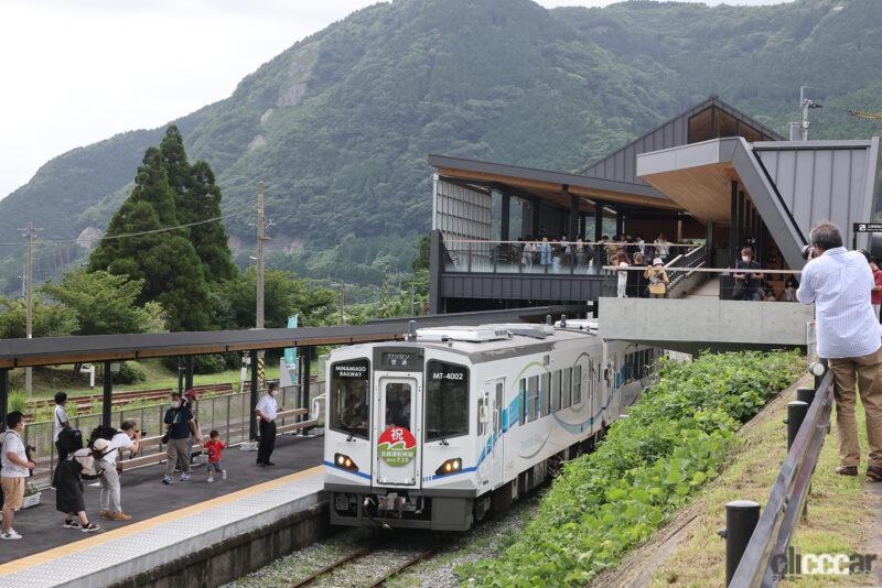 「阿蘇カルデラの南側を走る「南阿蘇鉄道」の全線運行を熊本地震から7年ぶり再開。新型車両MT-4000形、トロッコ列車ゆうすげ号も運行」の4枚目の画像