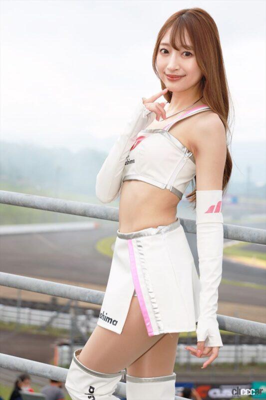 「FDJ TEAM FukushimaのRQは大人気グラビアアイドル「佐々木萌香」さんと「原あゆみ」さん【画像ギャラリーFORMULA DRIFT JAPAN】」の12枚目の画像