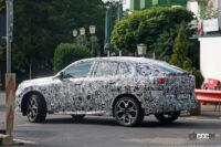 BMW「X2」次期型、ノーズデザインが初露出！ 完全なるクーペSUVへ - BMW X2 base less camo 7