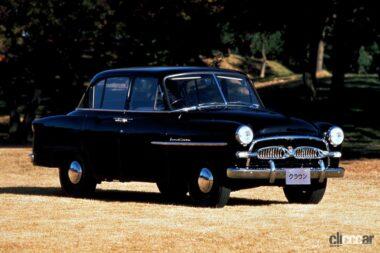 1955年に誕生した初代クラウン（トヨペットクラウン）。日本初の純国産車
