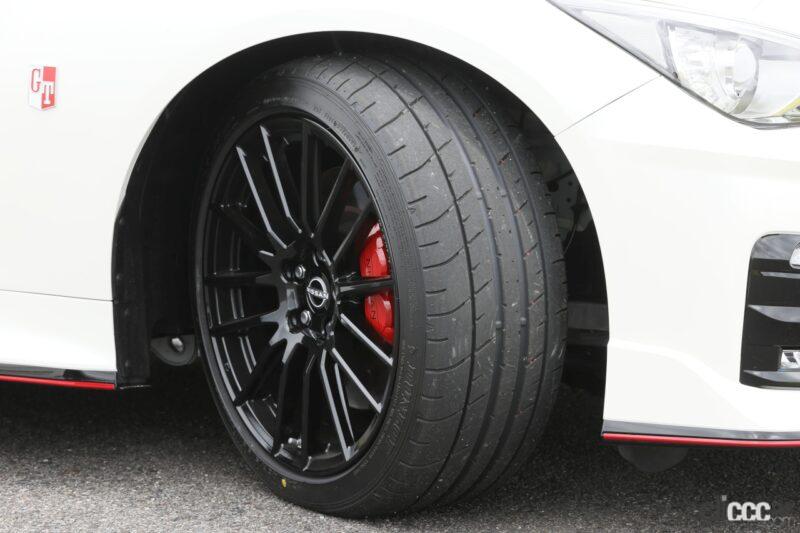 「なんと限定100台！ 日産「スカイラインNISMO」には手組みエンジン仕様が存在する」の11枚目の画像