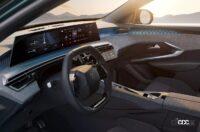 プジョー「3008」次世代型はスポーツカーのようなリアエンド。ステランティス期待のモデルへ進化 - 2024-Peugeot-3008-Panoramic-i-Cockpit-4