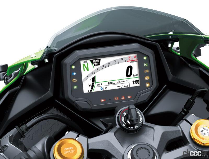 「カワサキ「ニンジャZX-25R SE」は国産250cc唯一の4気筒スーパースポーツ。カラーを刷新した2024年モデル登場」の7枚目の画像