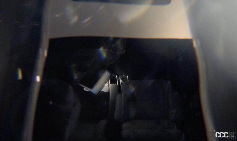 「ライバルはトヨタ・アルファード!? ボルボ初の高級電動ミニバン「EM90」、11月12日デビューへ」の4枚目の画像