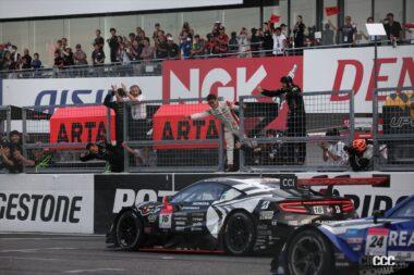優勝した16号車 ARTA MUGEN NSX-GT