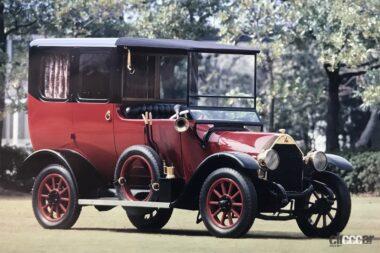 1919年に生産された三菱A型（レプリカ）。すべて手作りの国産品で作られた7人乗りガソリン乗用車（1）