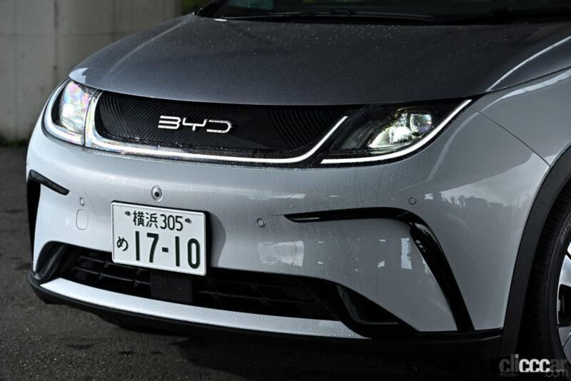 「好評のBYD『ドルフィン』に試乗。現時点では仕上げ前？ 価格未定。市販車が出てから再評価したい」の2枚目の画像