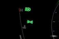 オートハイビーム待機状態になると「A」のあるオートハイビーム表示灯が点灯する